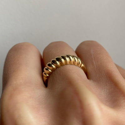 14ct Gold Twist Band Ring