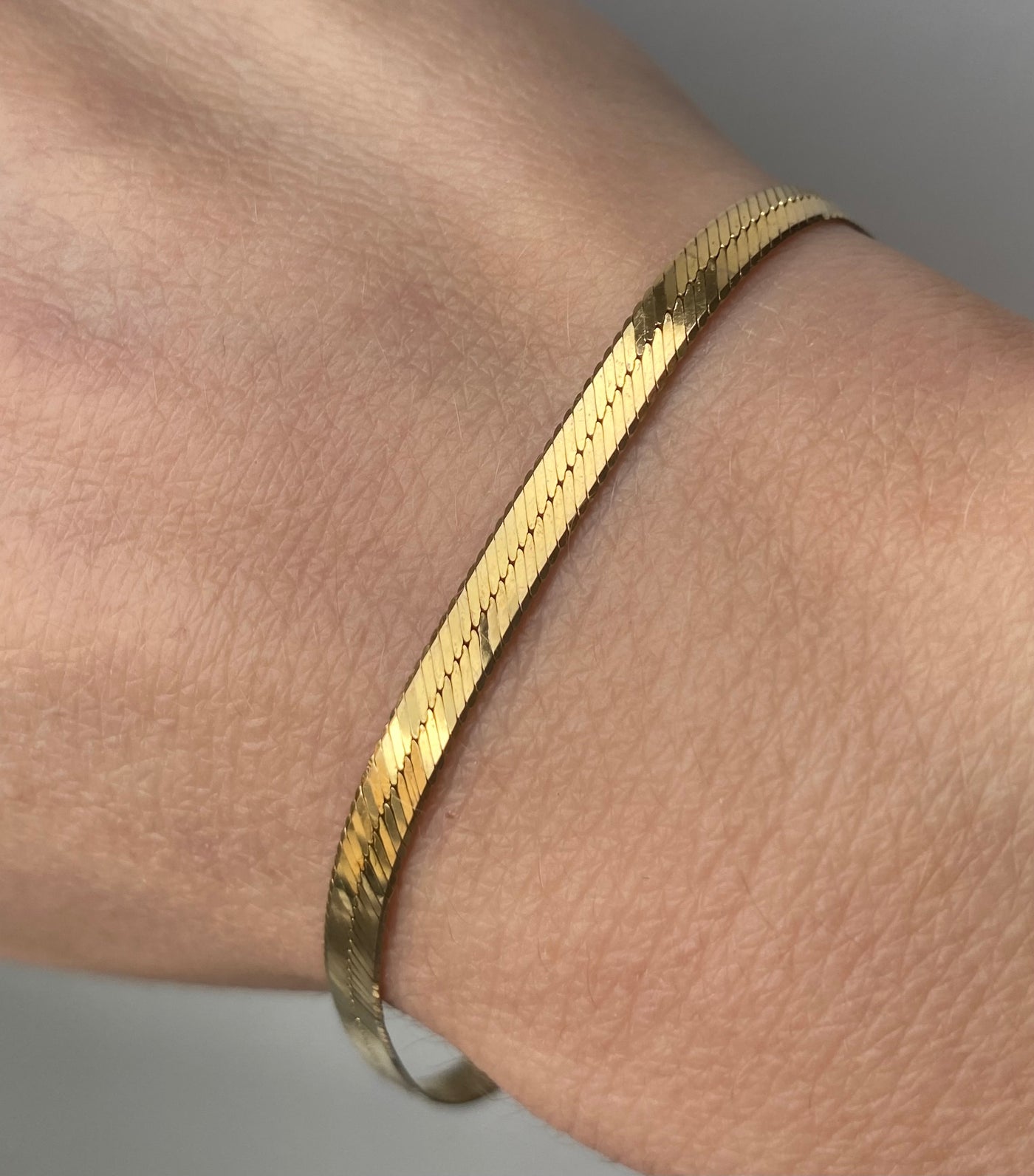 9ct Gold Herringbone Bracelet