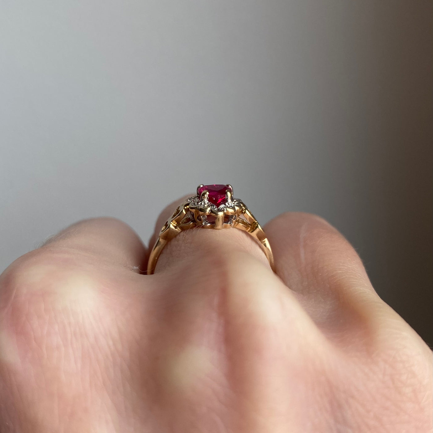 9ct Gold Diamond & Ruby Heart RIng