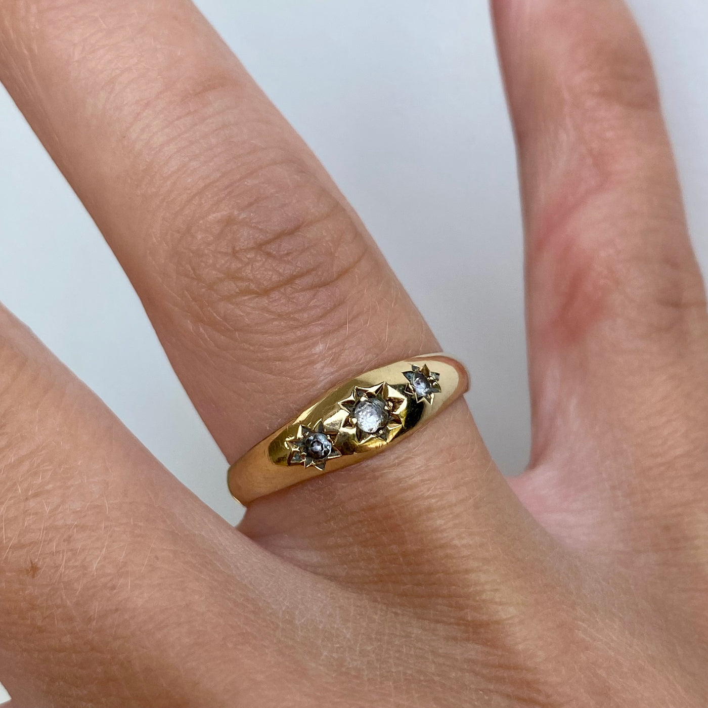 9ct Gold Triple Diamond Starburst Ring