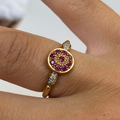 9ct Gold Ruby & Diamond Art Deco Cluster Disc Ring