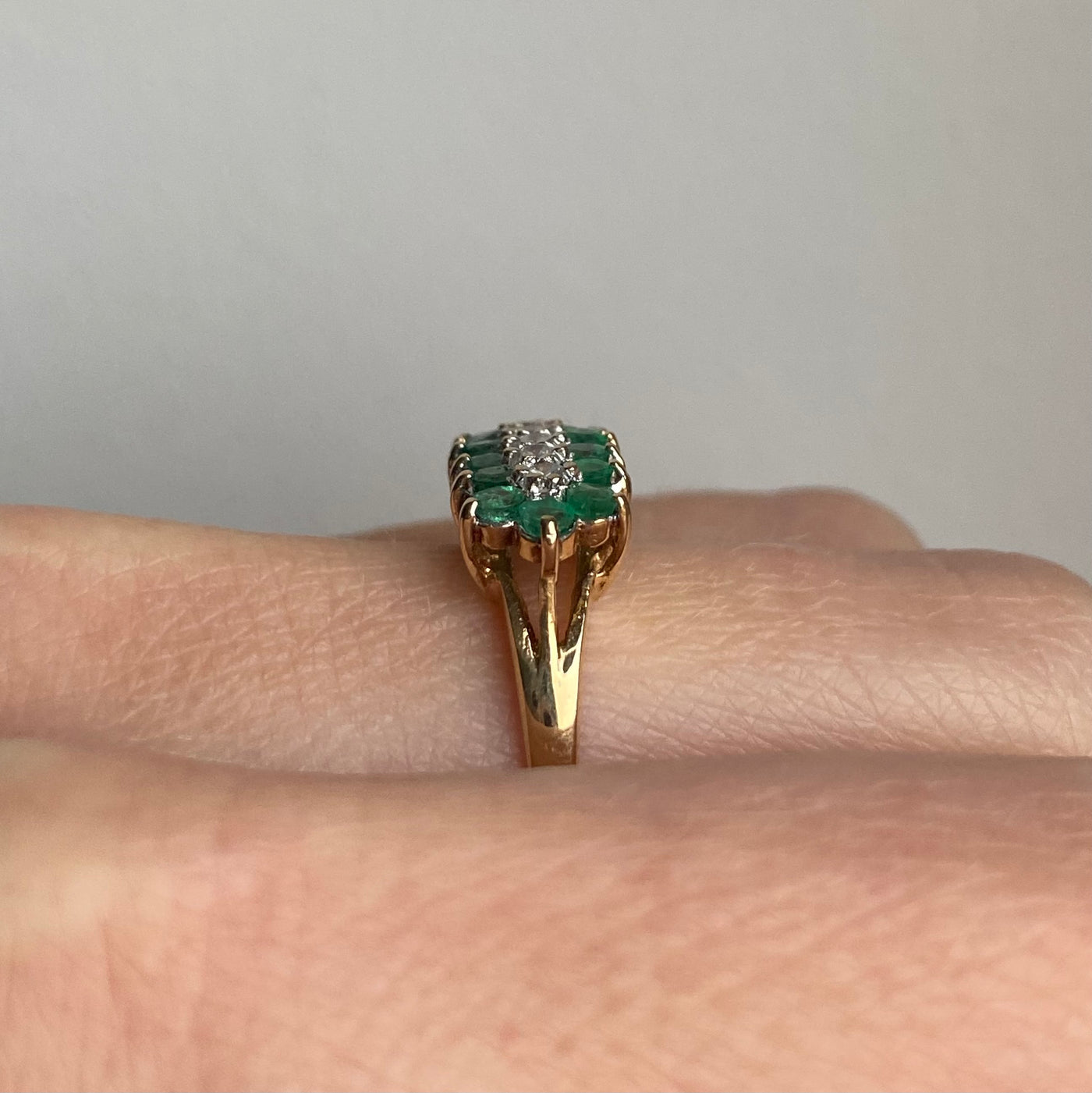 9ct Gold Multi Emerald & Diamond Cluster Ring