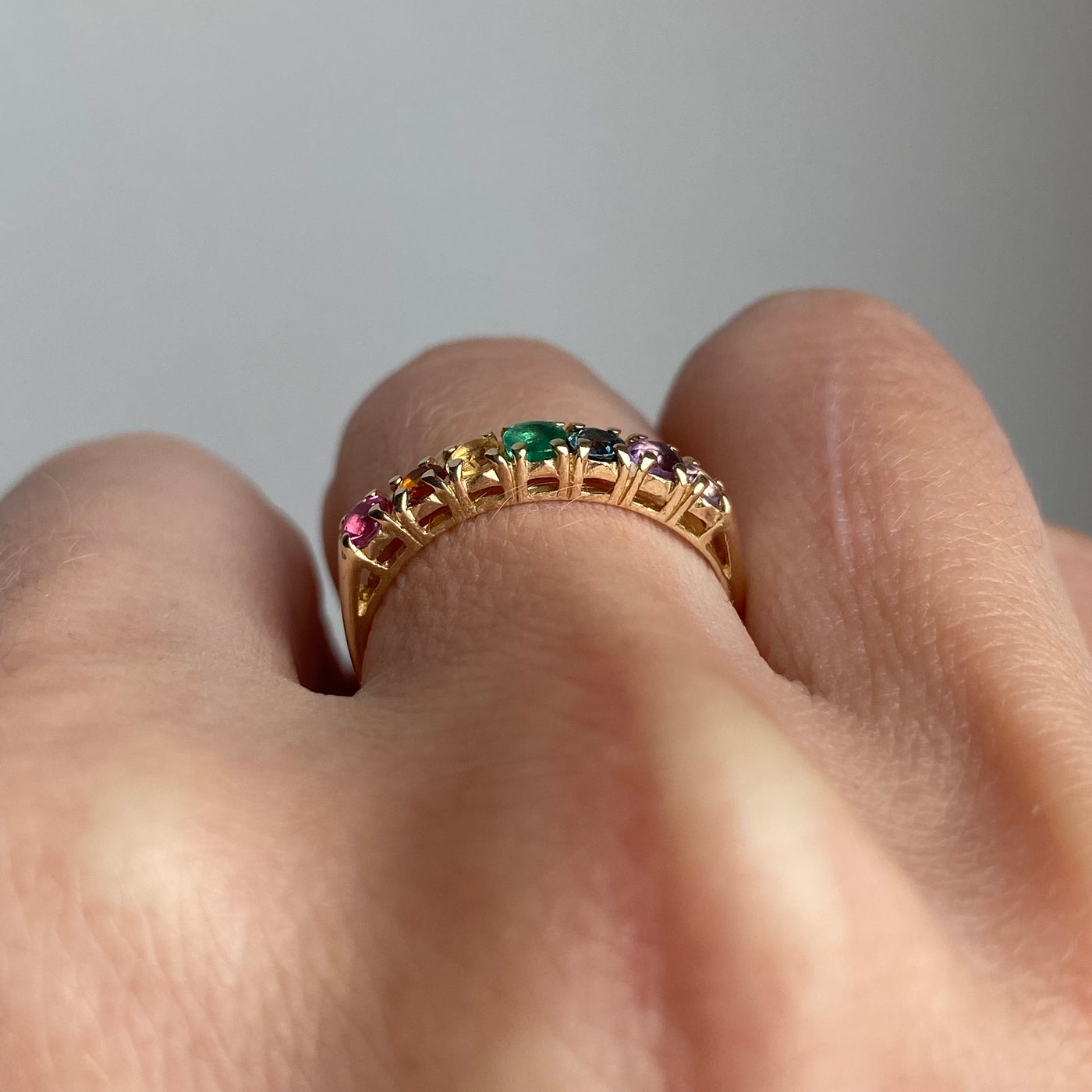 9ct Gold Vintage Rainbow Multi Stone Ring