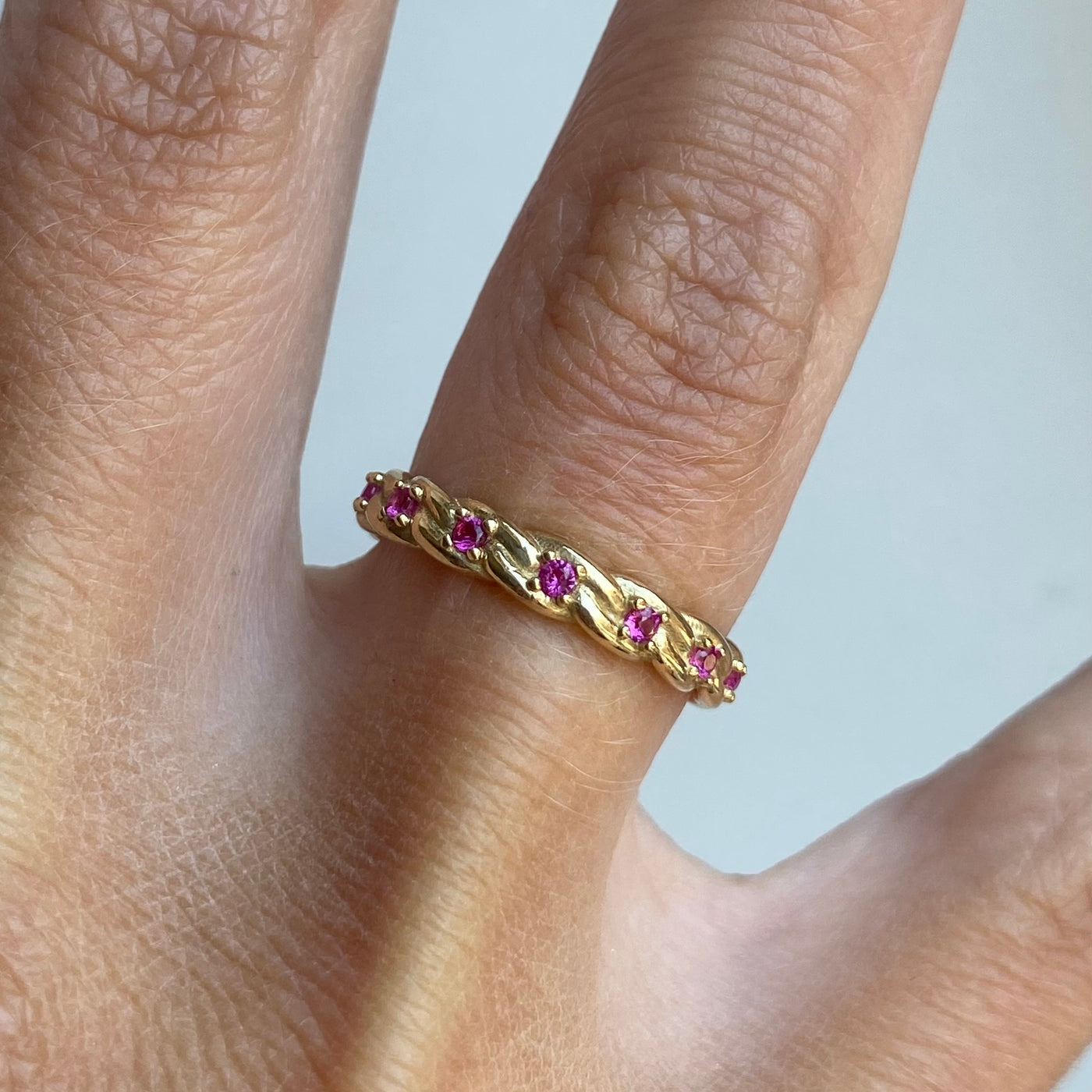 9ct Gold & Pink Sapphire Twist Ring