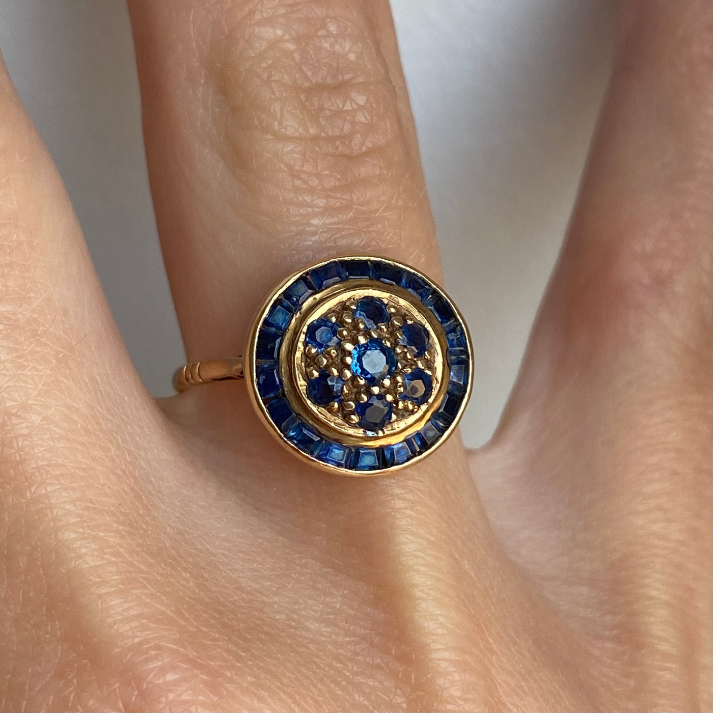 14ct Gold Sapphire Art Deco Target Ring