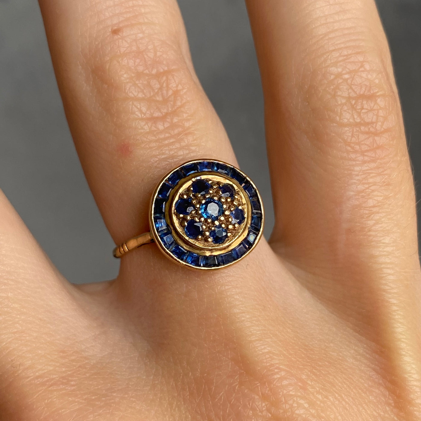 14ct Gold Sapphire Art Deco Target Ring