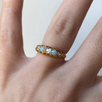 18ct Gold Opal & Old Cut Diamond Ring 1896