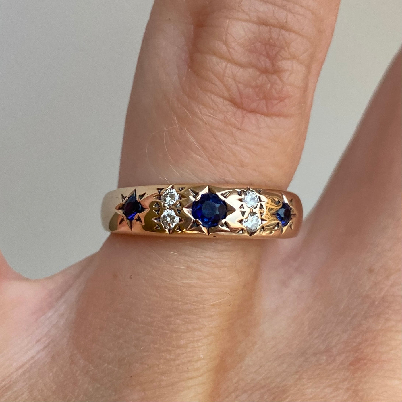 9ct Gold Sapphire & Diamond Star Ring