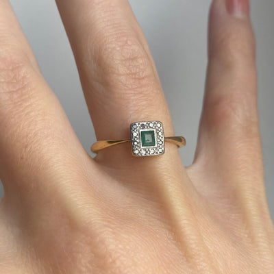 18ct Gold & Platinum Square Emerald & Diamond Ring