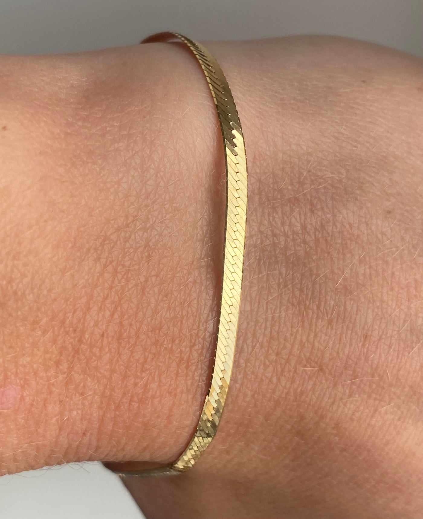 9ct Gold Slinky Herringbone Bracelet