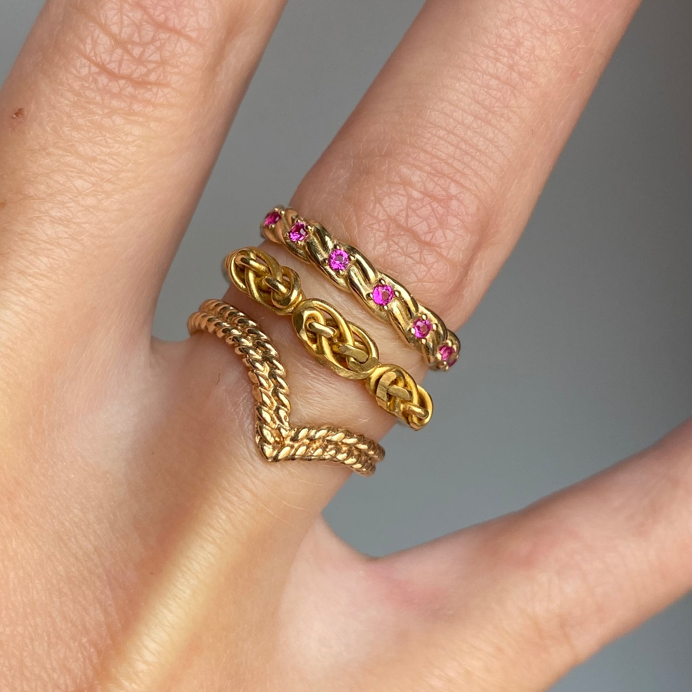 18ct Gold Victorian Lovers Knot Ring