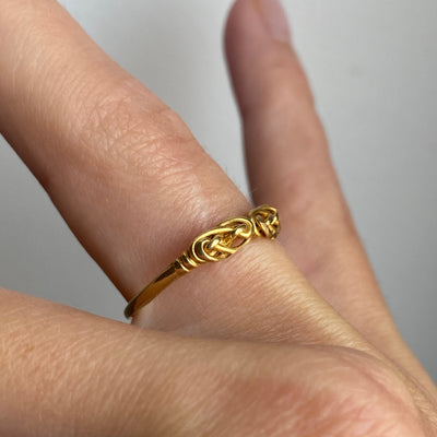 18ct Gold Victorian Lovers Knot Ring