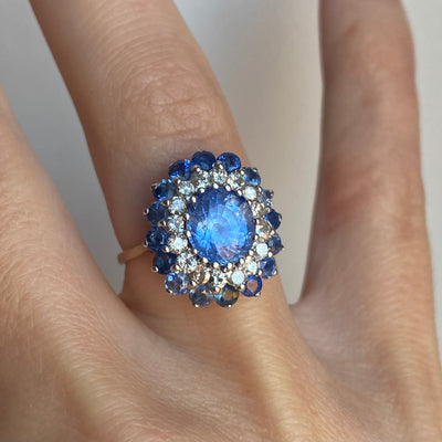 9ct Gold Light Blue Sapphire & Diamond Cluster Ring