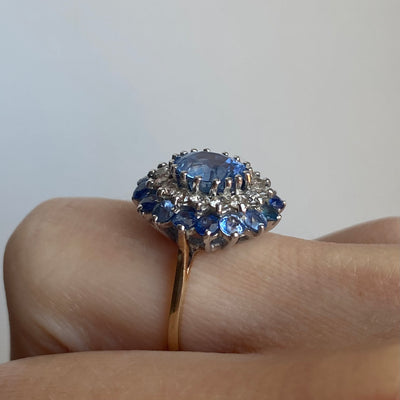 9ct Gold Light Blue Sapphire & Diamond Cluster Ring