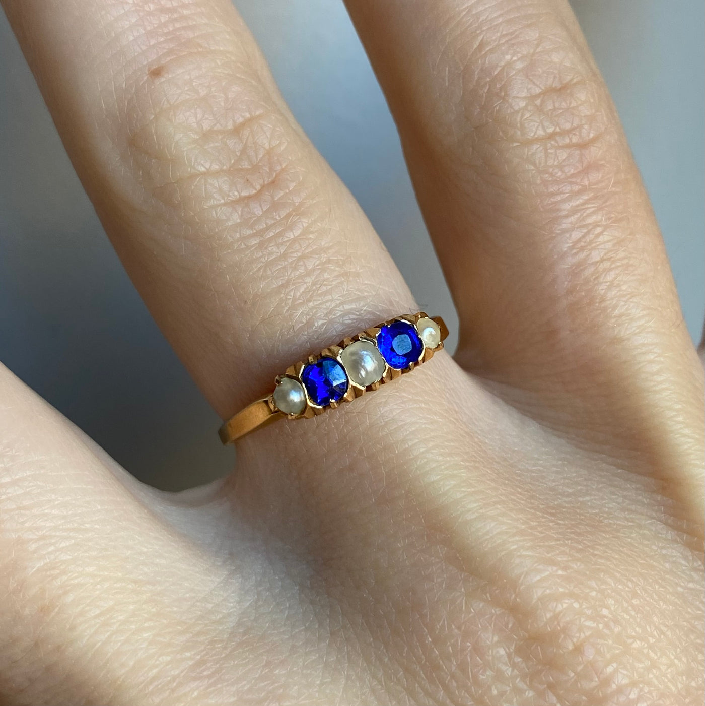 20ct Gold Pearl & Sapphire Portuguese Ring