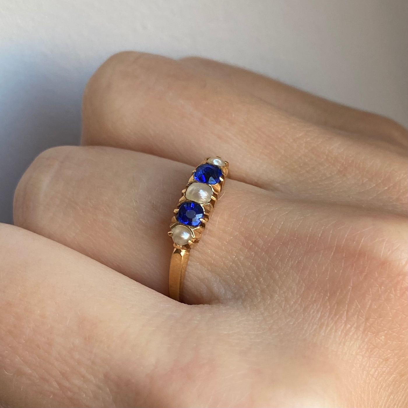 20ct Gold Pearl & Sapphire Portuguese Ring