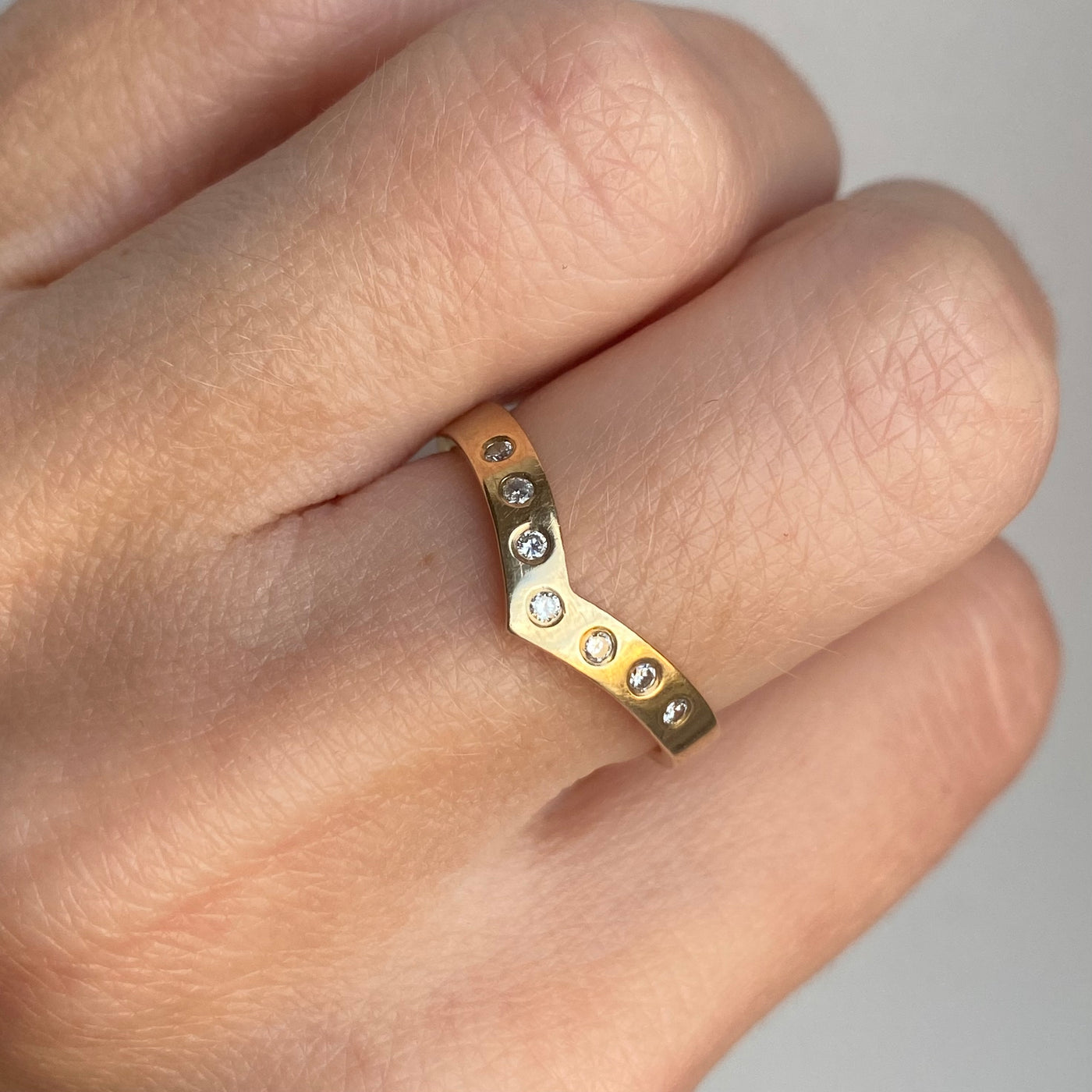 9ct Gold Diamond Etoile Wishbone Ring