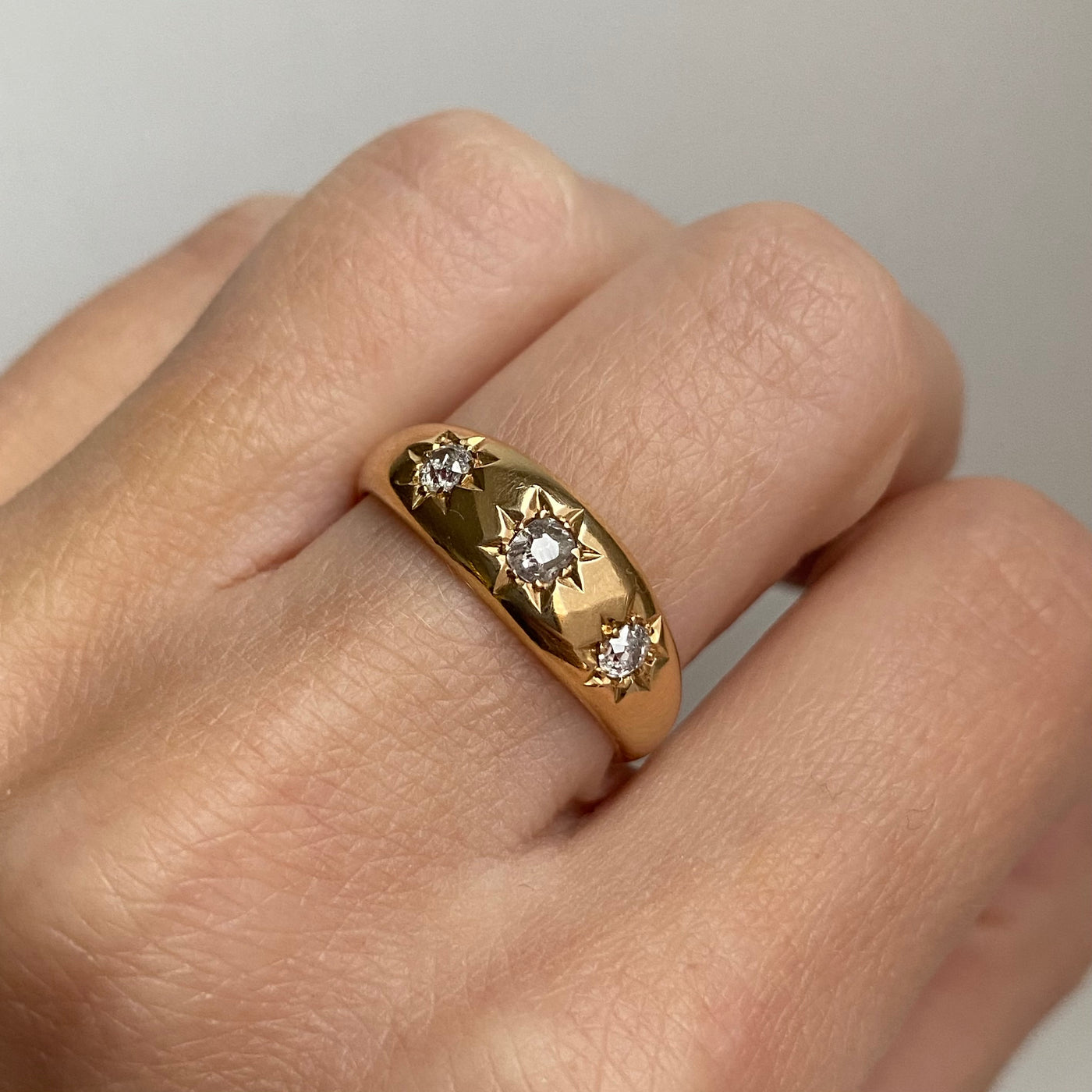 18ct Gold Triple Diamond Starbust Ring 1913