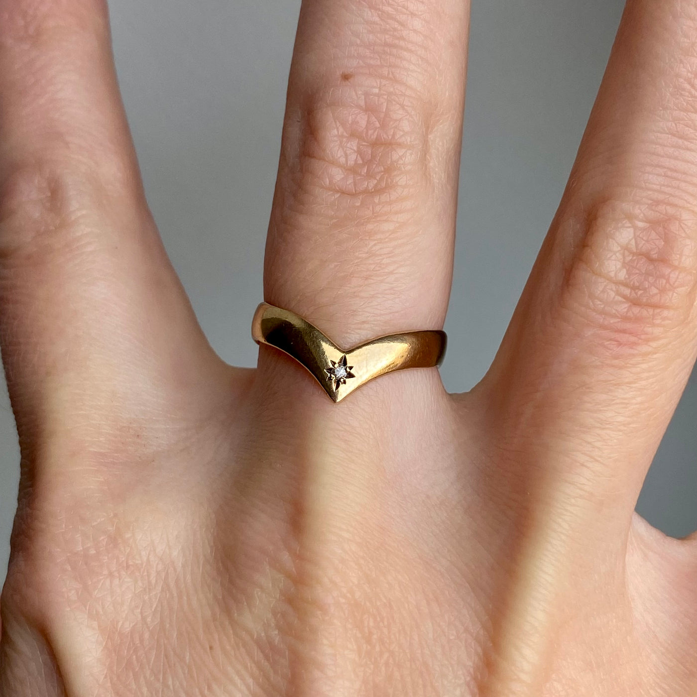 9ct Gold Diamond Star Wishbone Ring