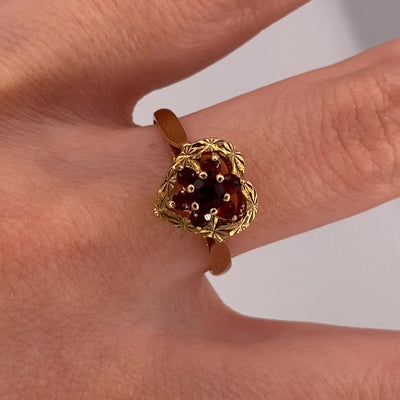 9ct Gold Garnet Cluster & Starburst Heart Halo Ring