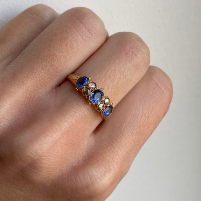 9ct Gold Victorian Sapphire & Rose Cut Diamond Ring