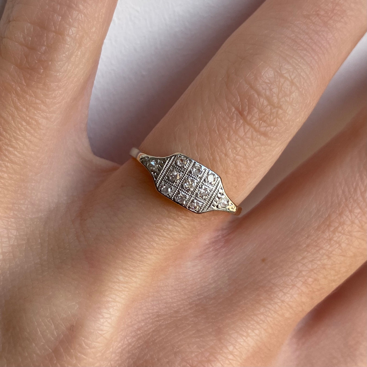 18ct Gold & Platinum Art Deco Diamond Cluster Ring