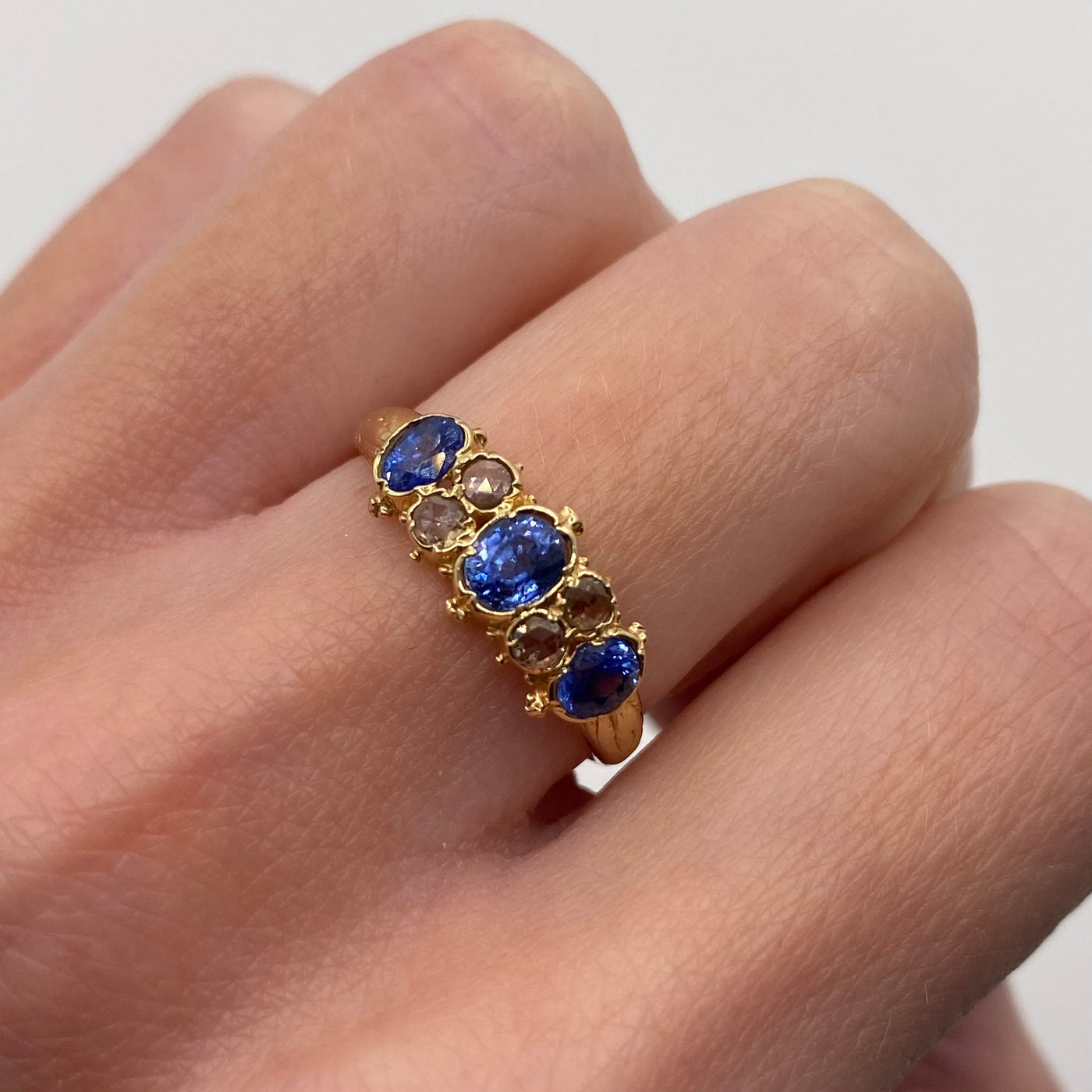 9ct Gold Victorian Sapphire & Rose Cut Diamond Ring