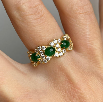 9ct Gold Emerald Cabochon & White Spinel Ring