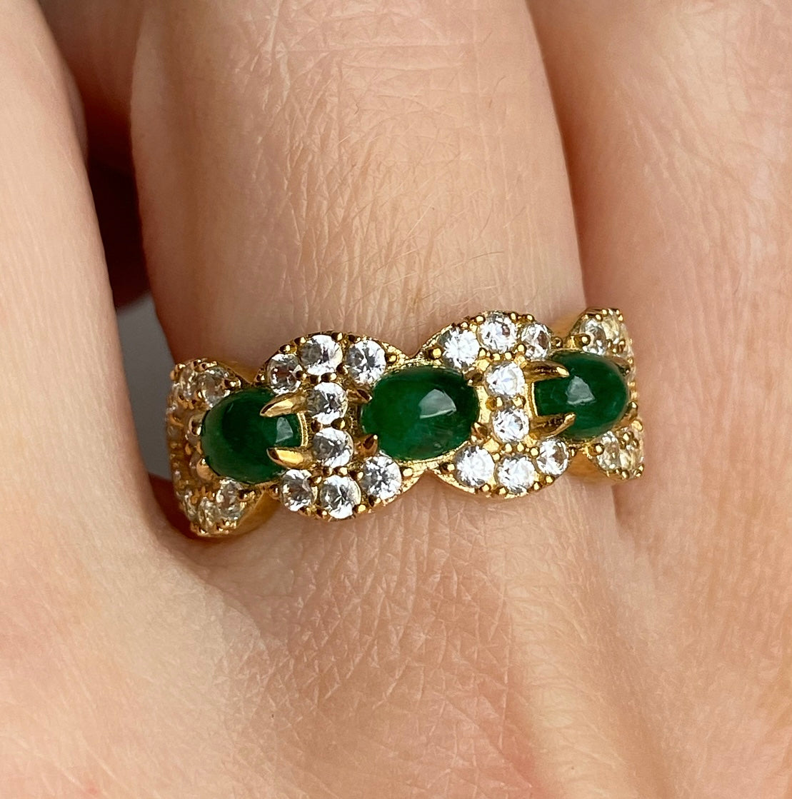 9ct Gold Emerald Cabochon & White Spinel Ring