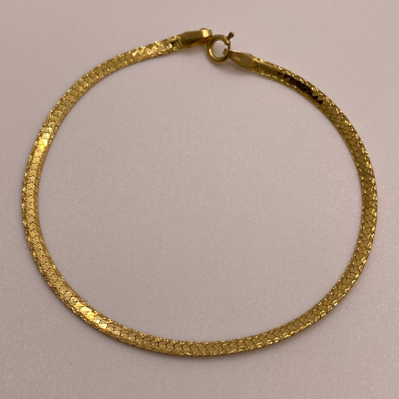 9ct Gold Glittering Herringbone Bracelet