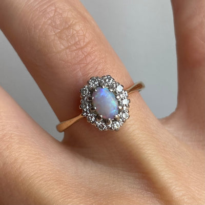 18ct Gold Opal & Diamond Cluster Ring