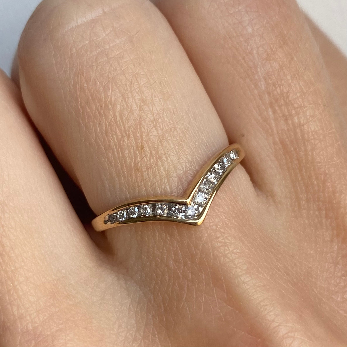 9ct Gold Diamond Wishbone Ring