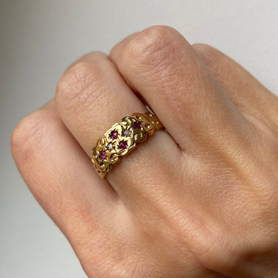 9ct Gold Ruby & Diamond Gypsy Ring