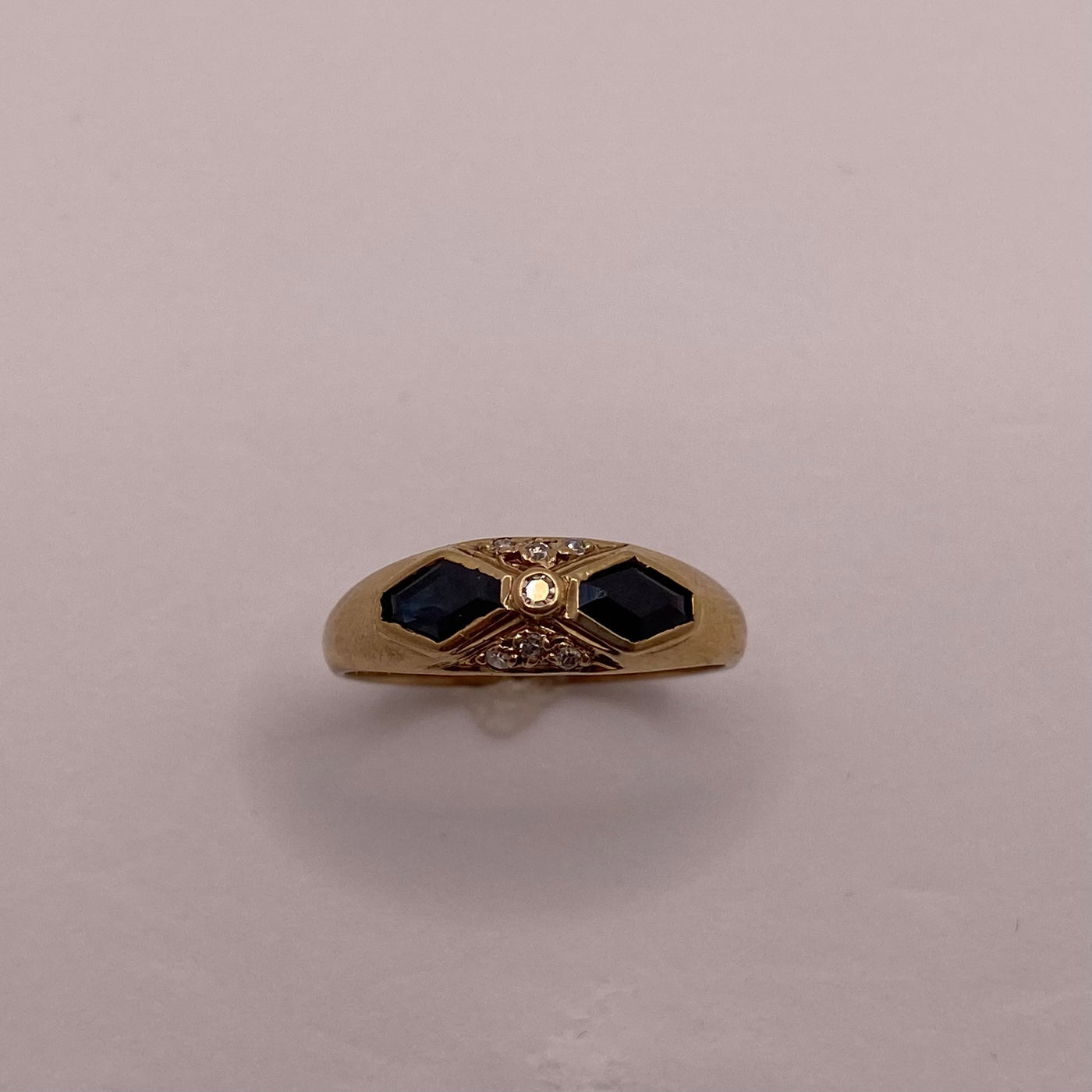 9ct Gold Sapphire Diamonds Ring