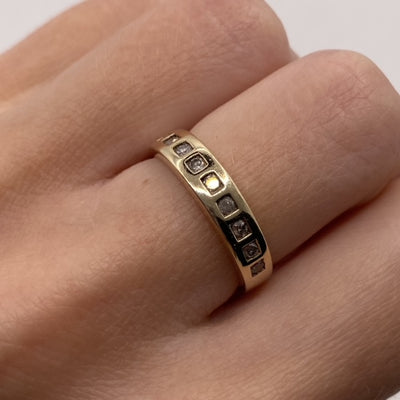 9ct Gold Half Eternity Square Setting Diamond Ring