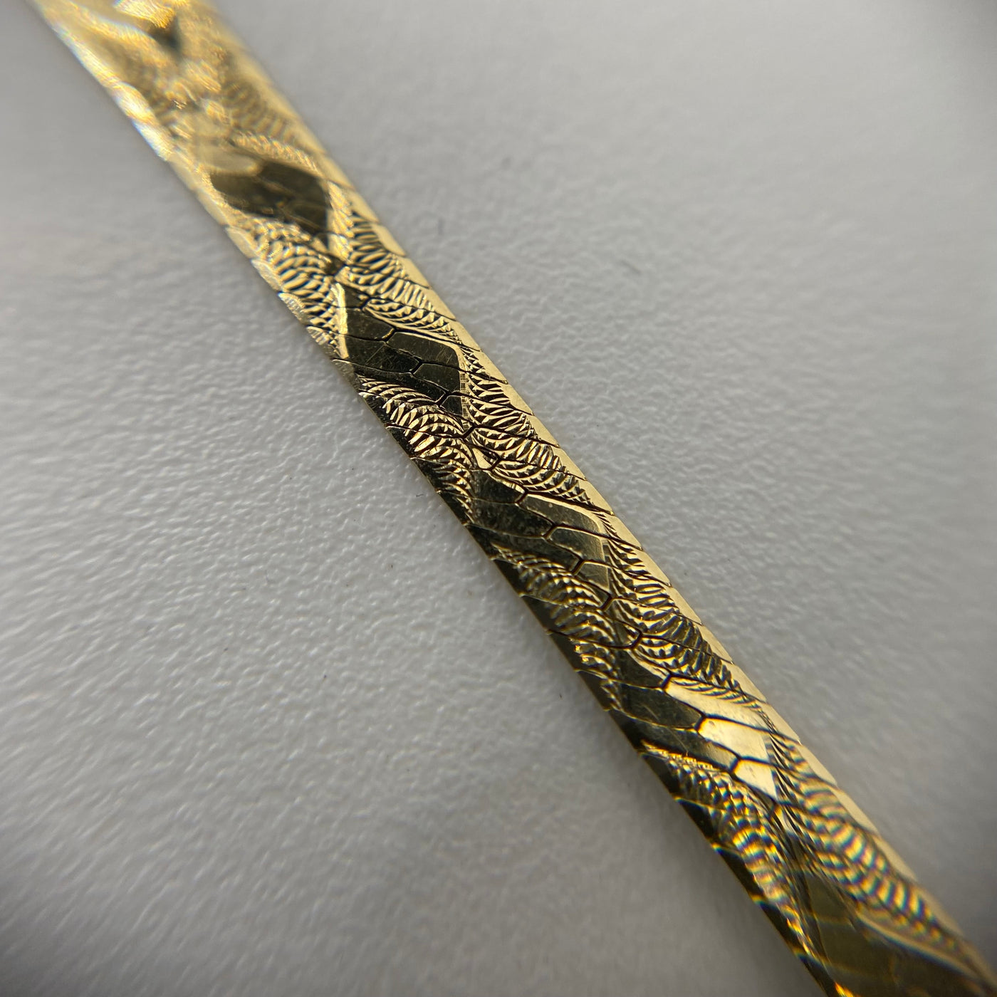 9ct Gold Patterned Herringbone Bracelet