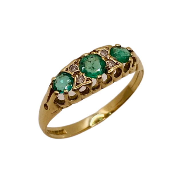 9ct Gold Emerald & Diamond Ring